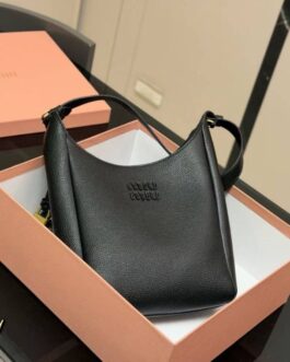 Torebka damska elegancka Miu Miu, skóra