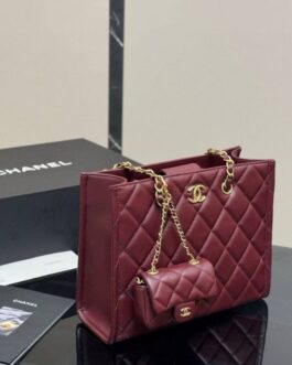 Torebka damska elegancka Chanel, skóra