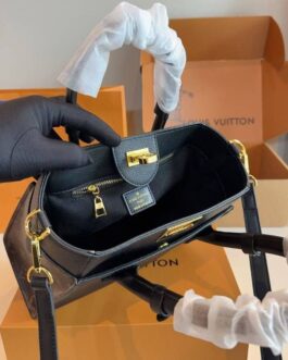 Torebka damska elegancka Louis Vuitton, skóra