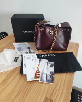 Torebka damska elegancka Chanel, skora