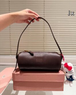 Torebka damska elegancka Miu Miu, skóra