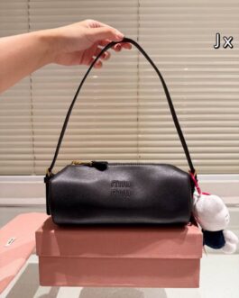 Torebka damska elegancka Miu Miu, skóra