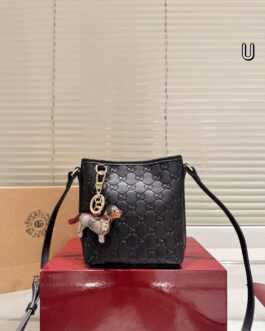 Torebka damska elegancka Gucci, skóra