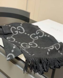 Gucci szalik damski meski