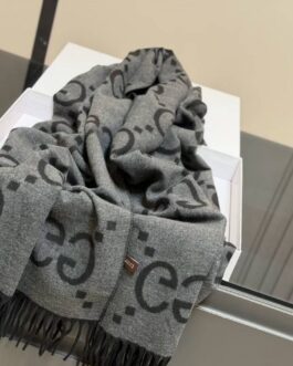 Gucci szalik damski meski