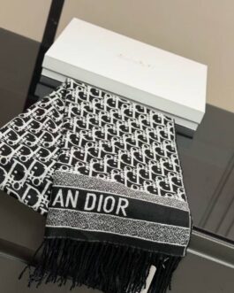 Dior szalik damski meski