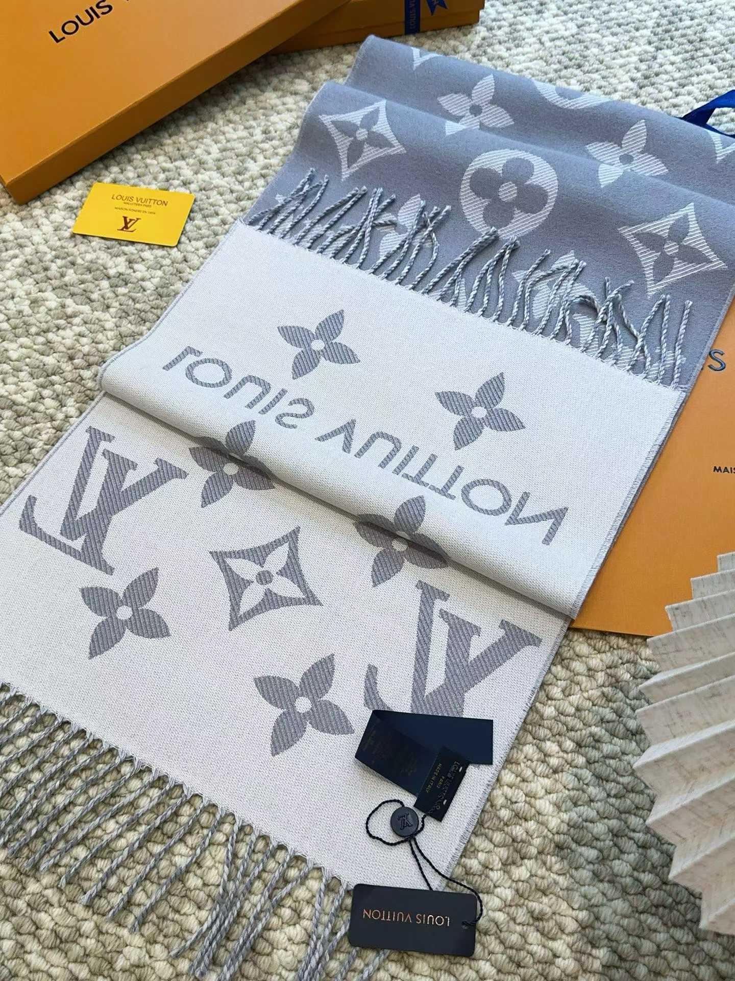 mmexport1759001544896