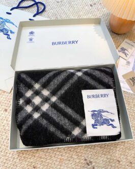 Burberry szalik damski meski