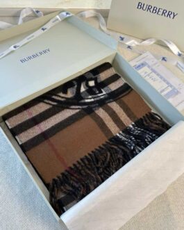 Burberry szalik damski meski