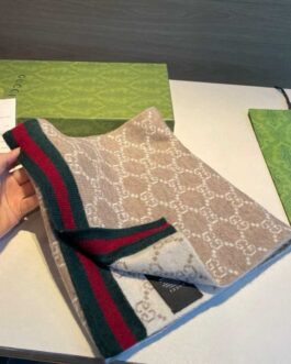 Gucci szalik damski meski