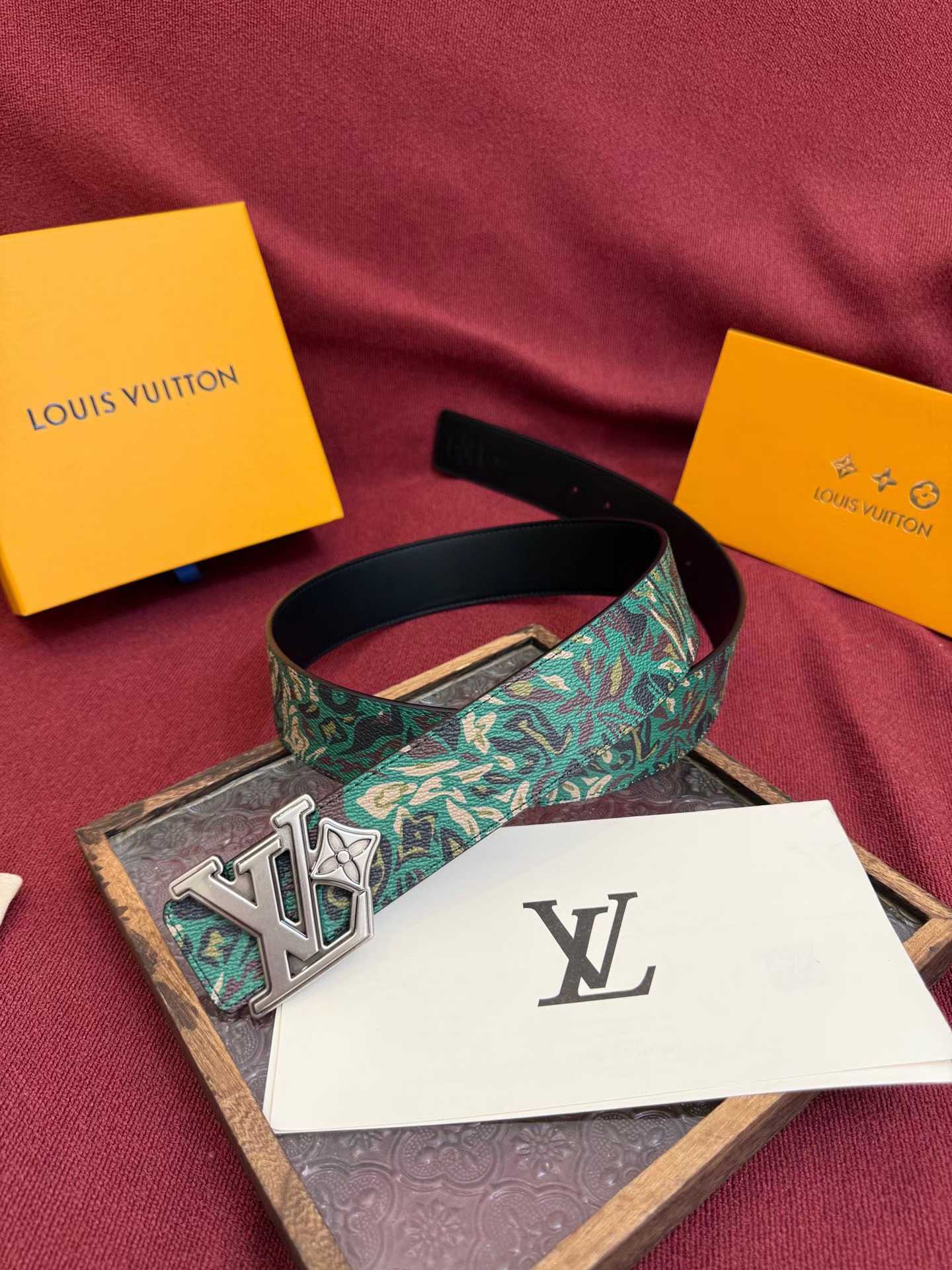 mmexport1760389037267