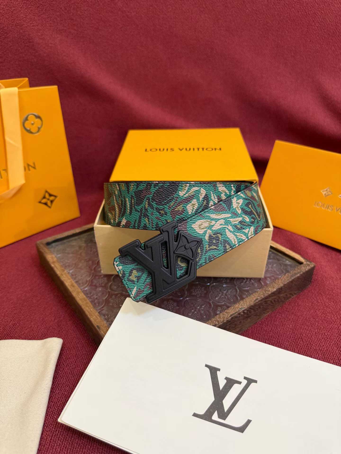 mmexport1760389052835