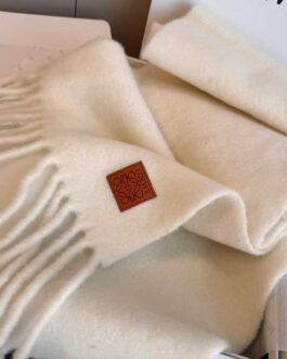 Loewe szalik damski meski