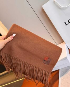 Loewe szalik damski meski