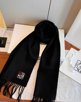 Loewe szalik damski meski