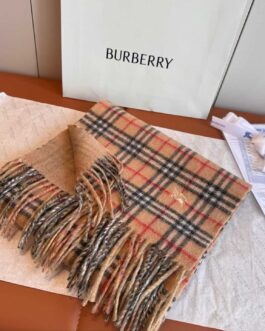 Burberry szalik damski meski