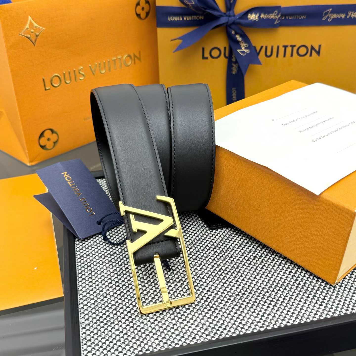 mmexport1761498184027