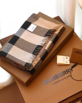 Burberry szalik damski meski