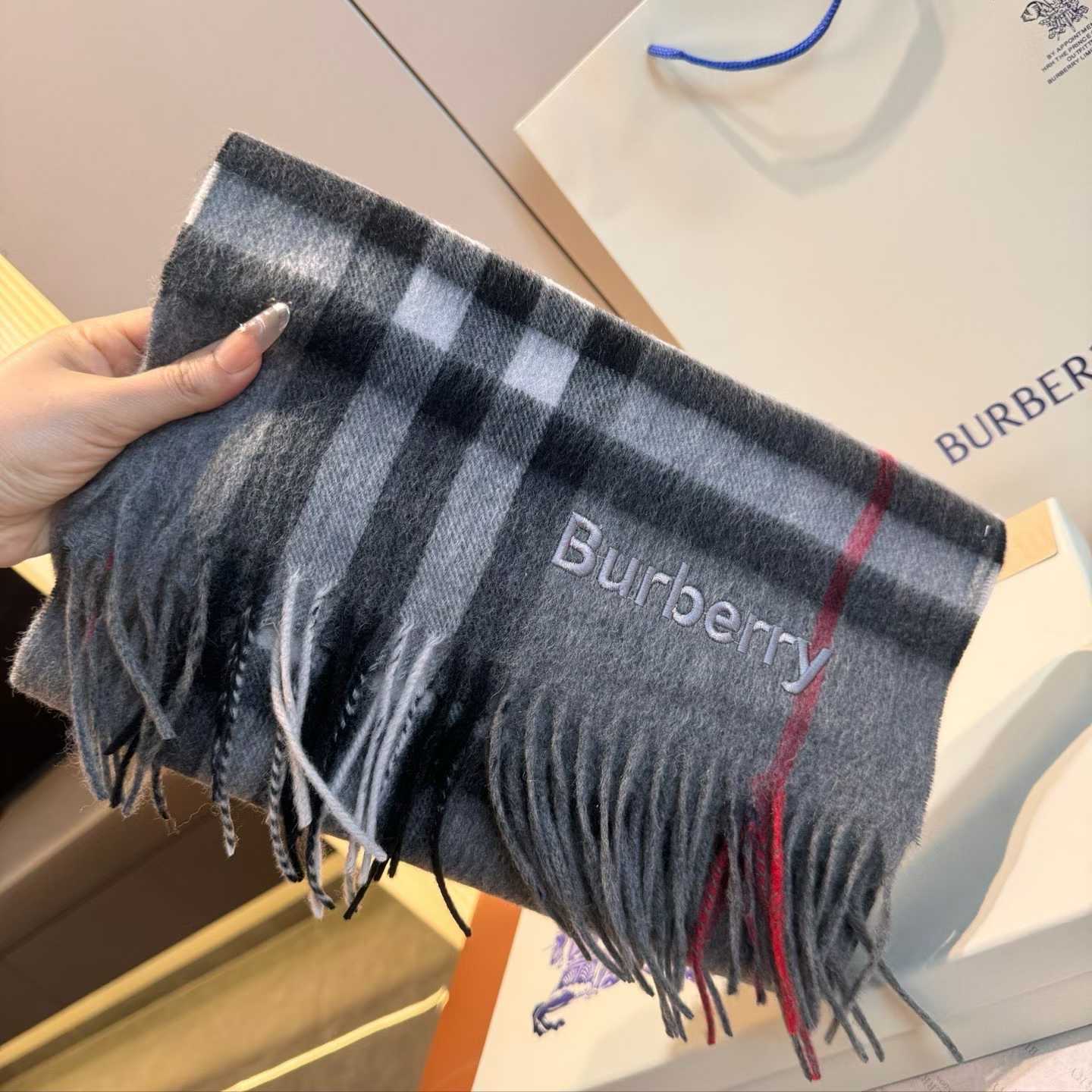 mmexport1762175211839