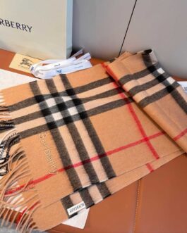 Burberry szalik damski meski