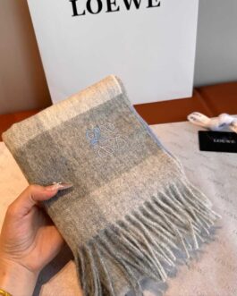 Loewe szalik damski meski