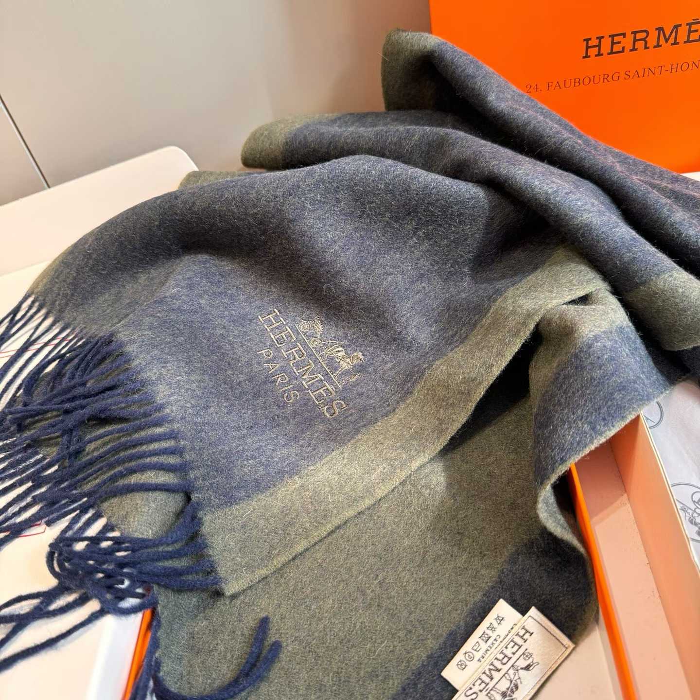 mmexport1762175528971