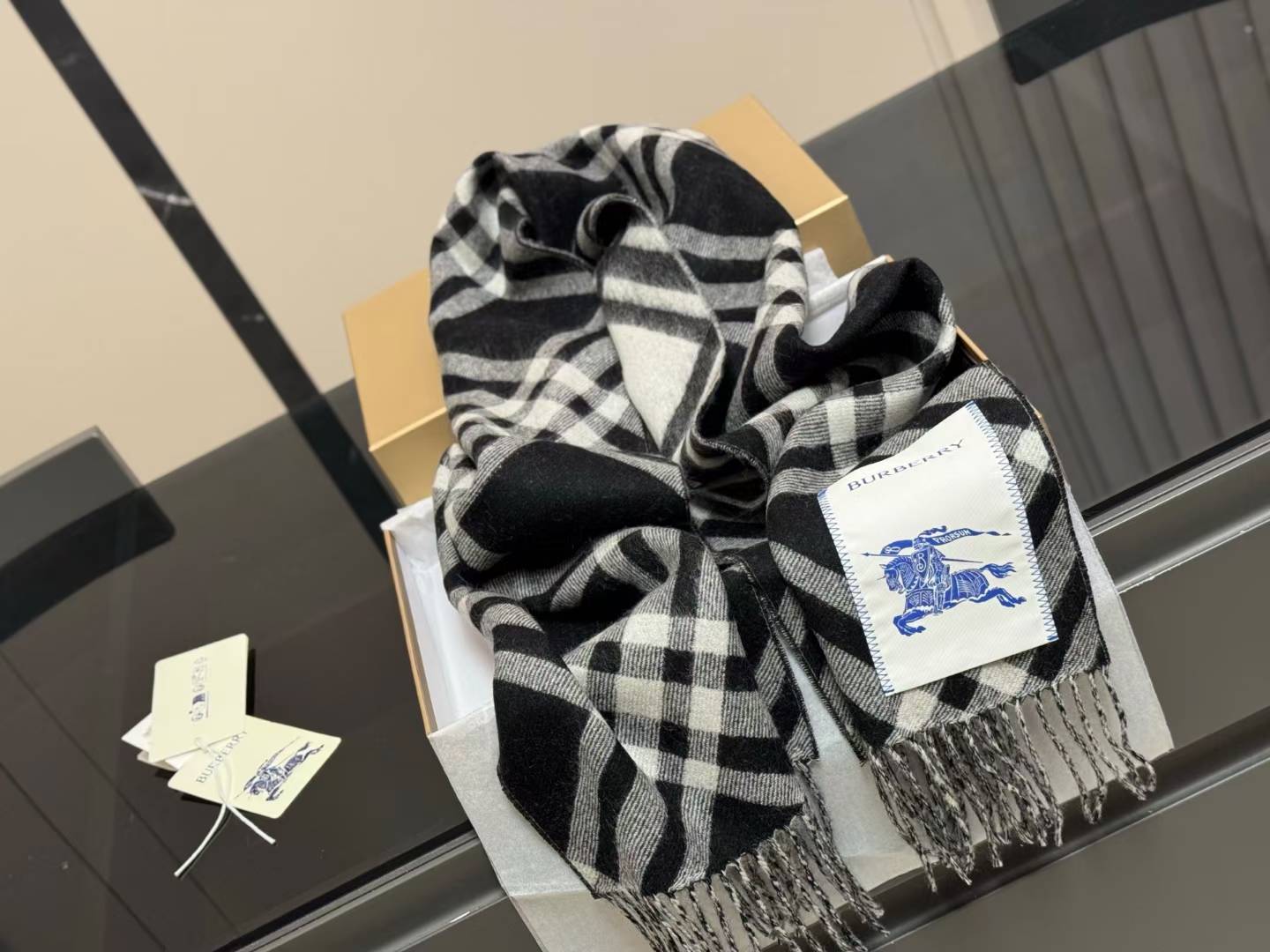 mmexport1762742585276