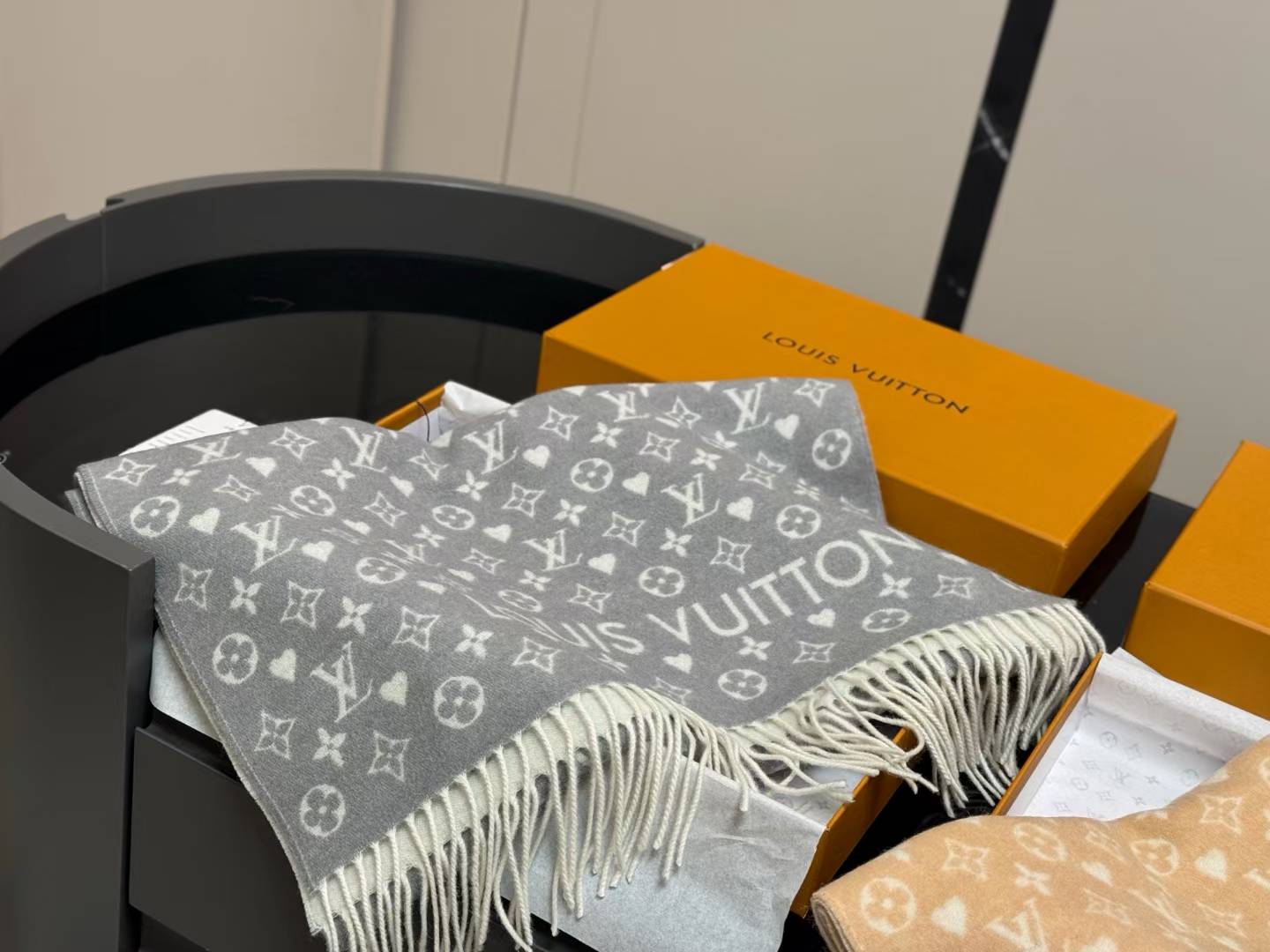 mmexport1762742688237