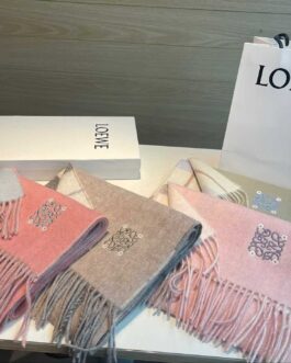 Loewe szalik damski meski