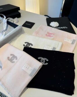 Chanel szalik damski meski