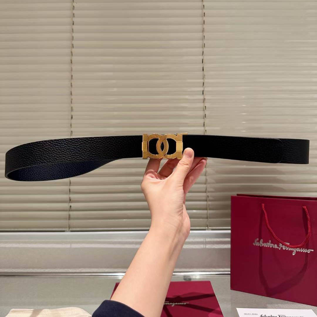 mmexport1763336049138