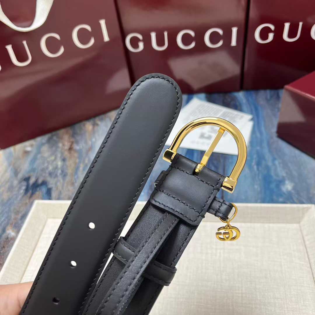 mmexport1763336296369