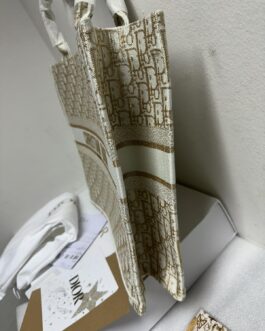 Torebka damska elegancka Dior, skora