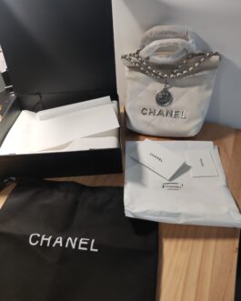 Torebka damska elegancka Chanel, skora