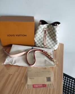 Torebka damska elegancka Louis Vuitton, skóra