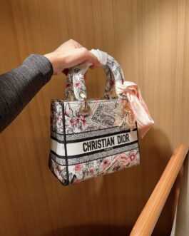 Torebka damska elegancka Dior, skóra