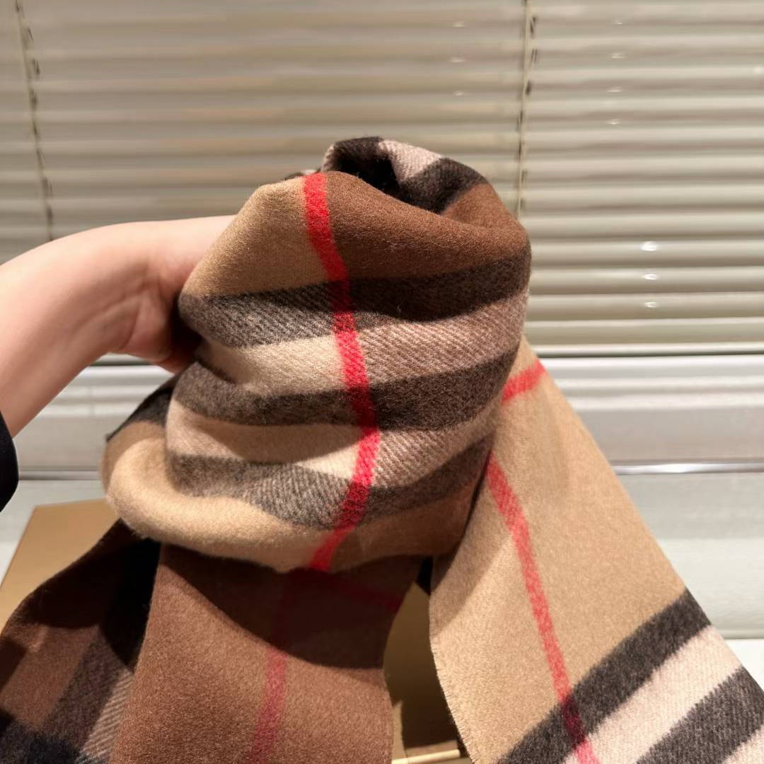 mmexport1764352951688