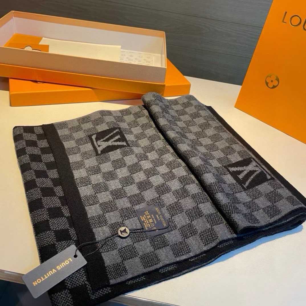 mmexport1764888072701