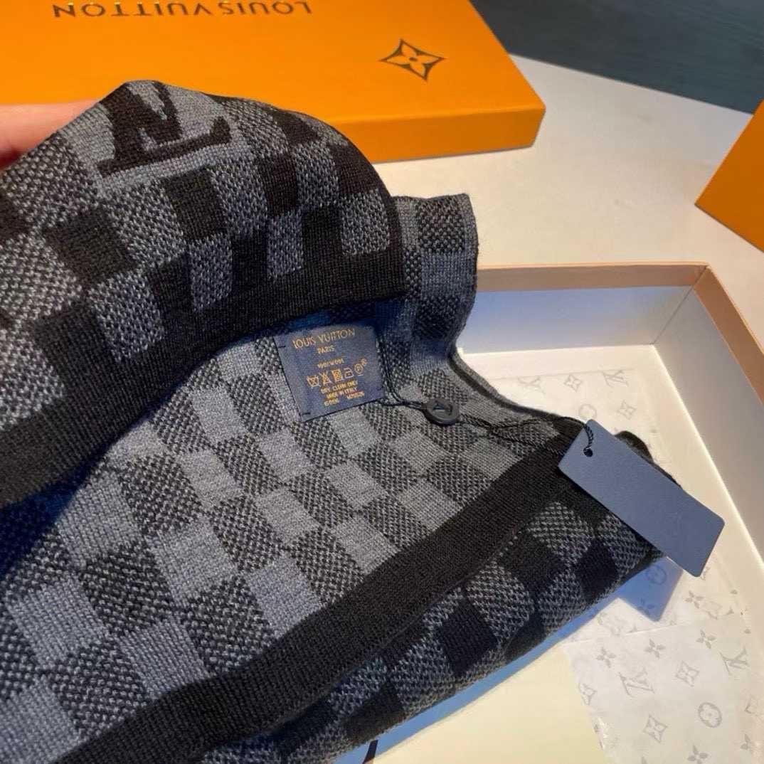 mmexport1764888074740