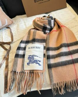 Burberry szalik damski meski