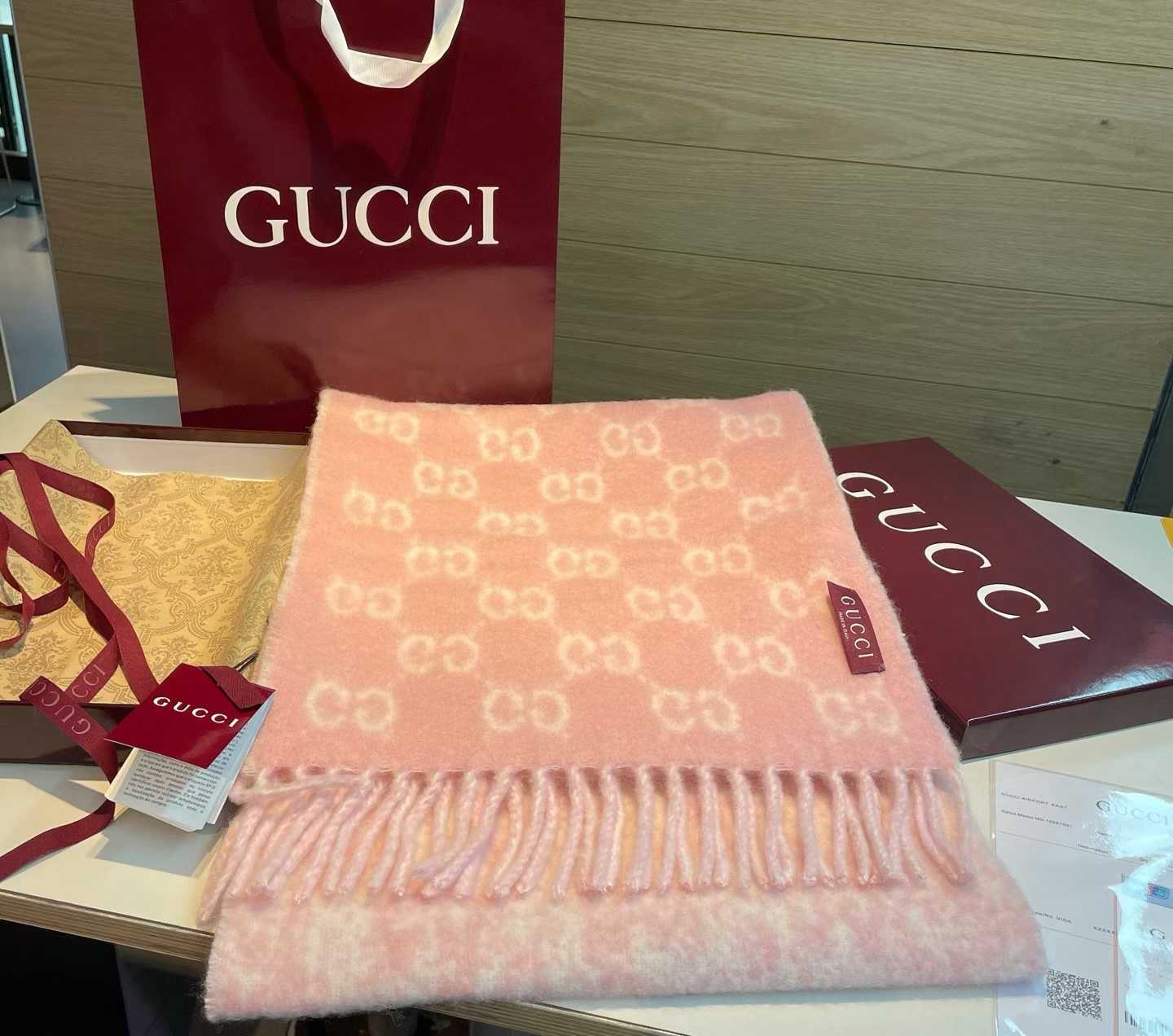 mmexport1764888273932