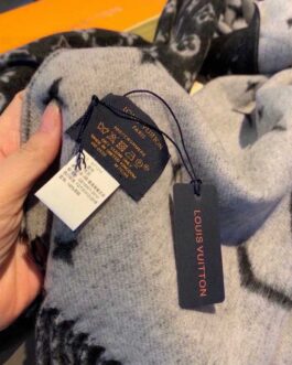 Louis Vuitton szalik damski meski