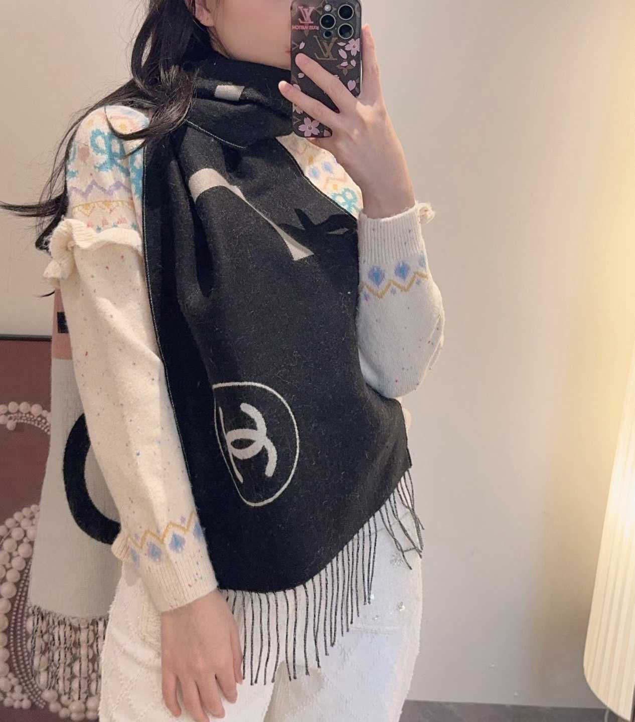 mmexport1764888503584