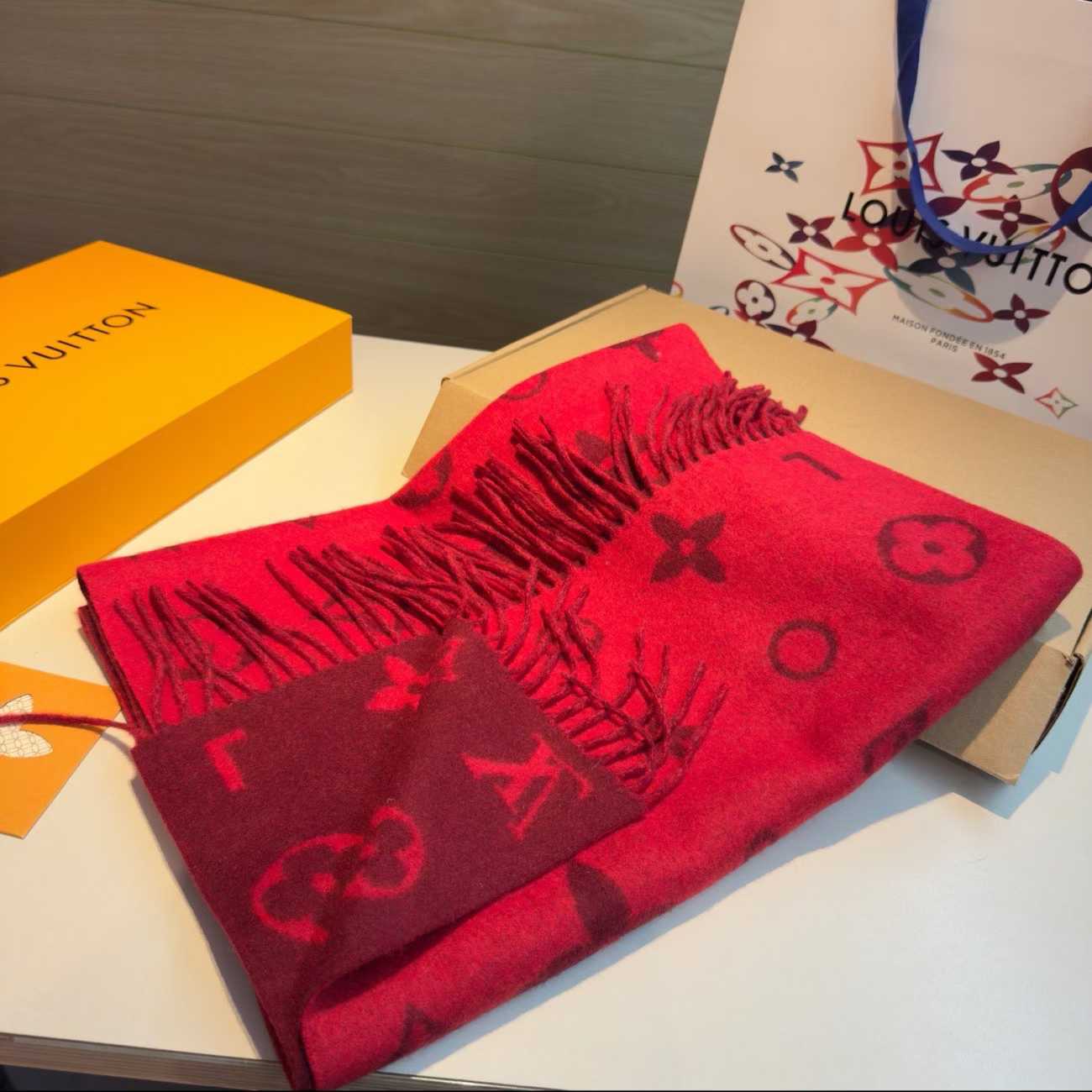 mmexport1764888668372