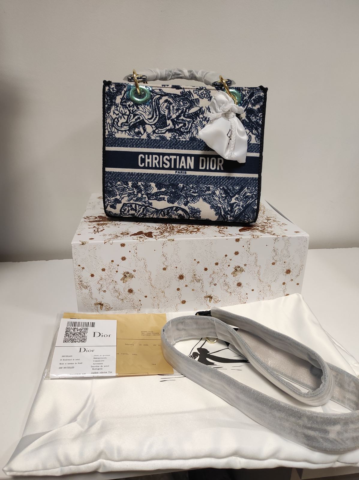 IMG-07aadb626f2eb29db2bdb18f05f2c1e2-V