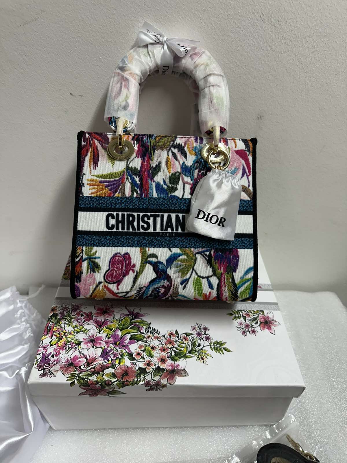 IMG-620dfc93fffa7d5a85e739db02fa9bbf-V