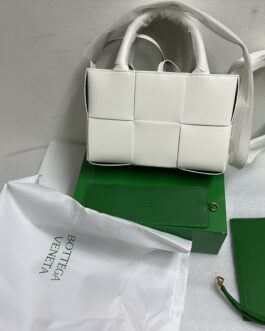 Torebka Bottega Veneta damska torba, skora