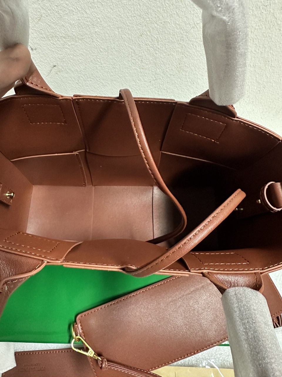 IMG-b864228d09fbcc95f582f1eebcf8786c-V