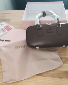 Torebka damska elegancka Miu Miu Arcadie, skóra od reki