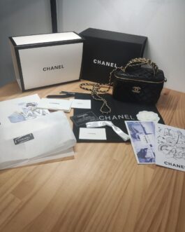 Torebka damska elegancka Chanel, skora